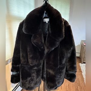 Faux fur coat, DH New York Brand, Size M. Snap closure.